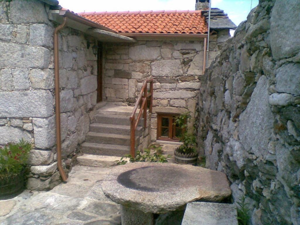 Refugio Dos Cregos Pension Riba de Mouro Buitenkant foto